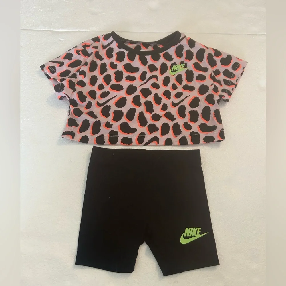 Nike leopard print top bottom set t shirt leggings matching set - Picture 4 of 7